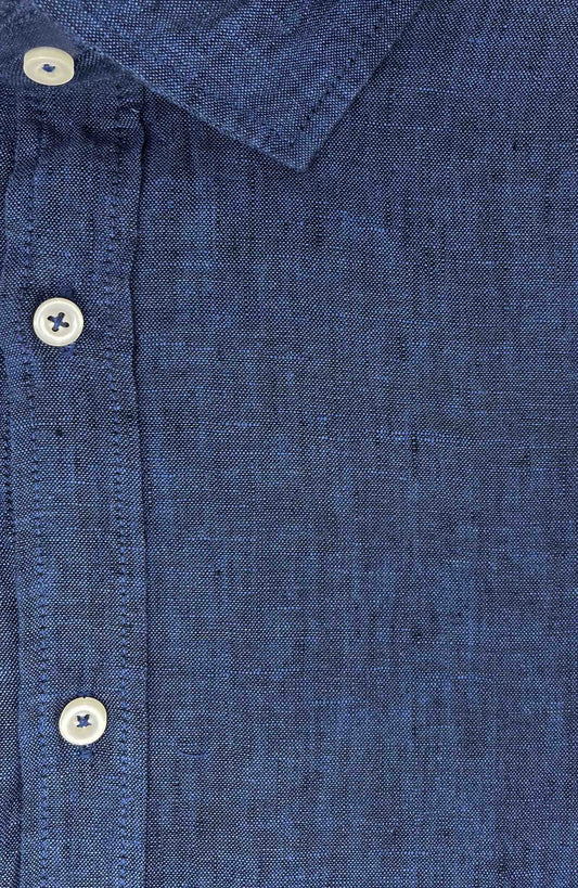 camicia uomo blu in lino particolare